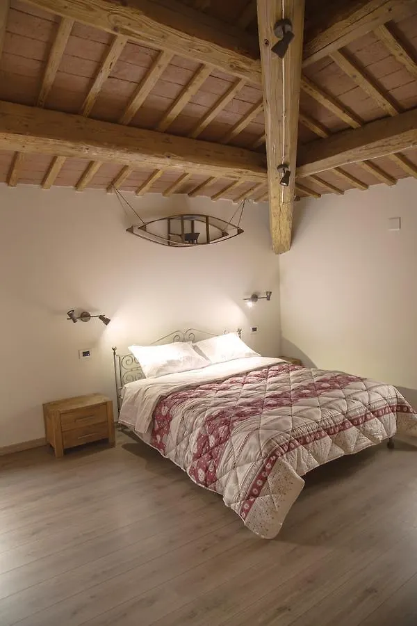 Farm stay Agriturismo Ferrara Chalet Villa Vigarano Mainarda Italy